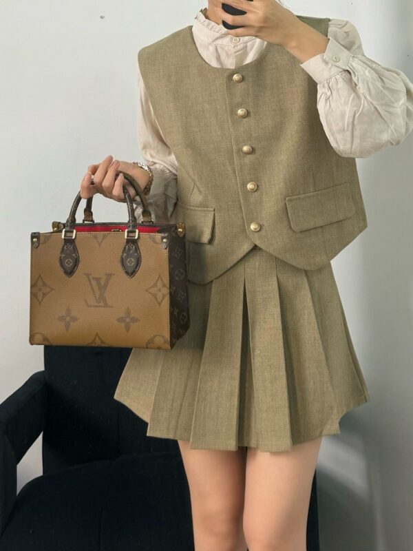 ONTHEGO Mini Bag - Image 9