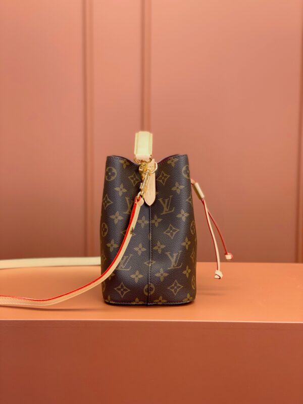 NÉONOÉ BB handbag - Image 6