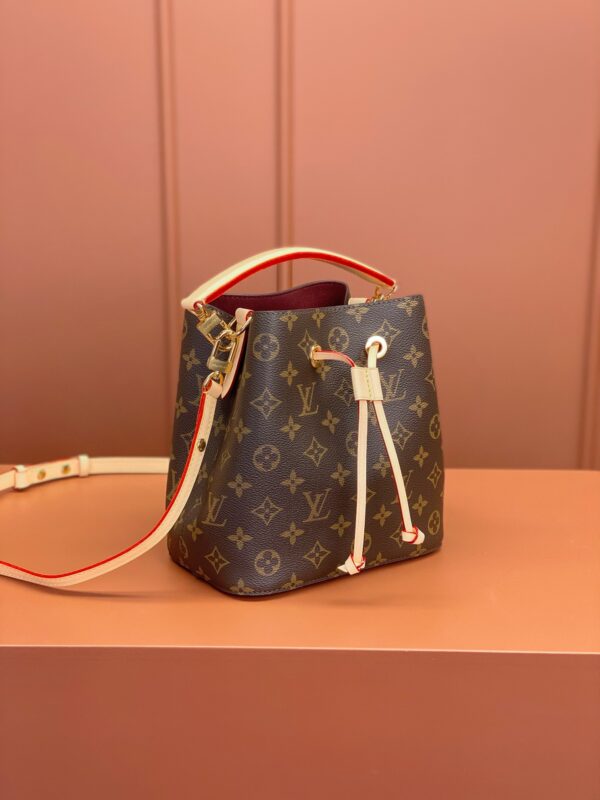 NÉONOÉ BB handbag - Image 3