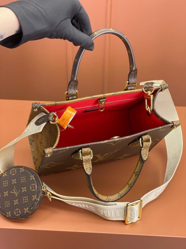 ONTHEGO Mini Bag - Image 4