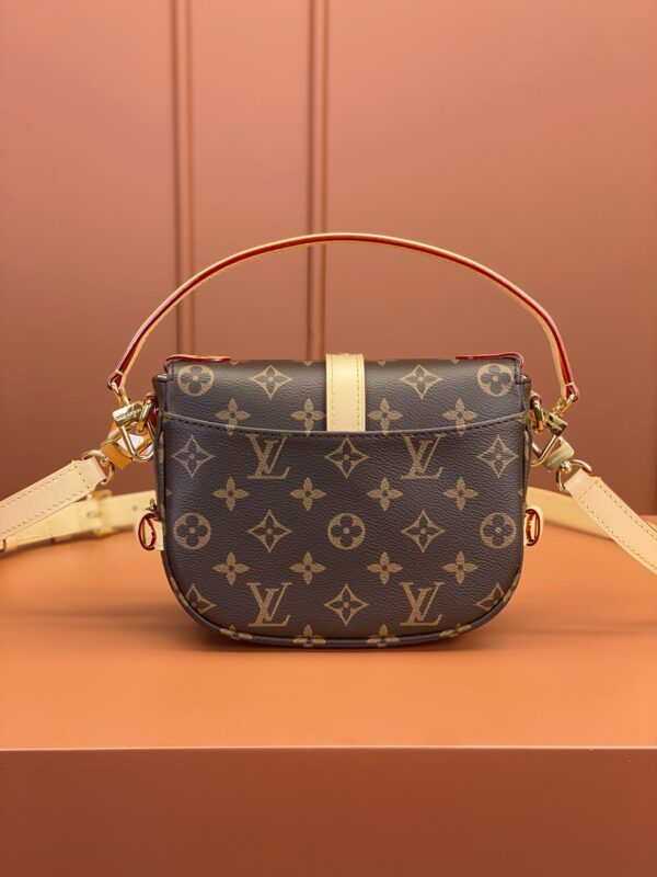 SAUMUR BB handbag - Image 8