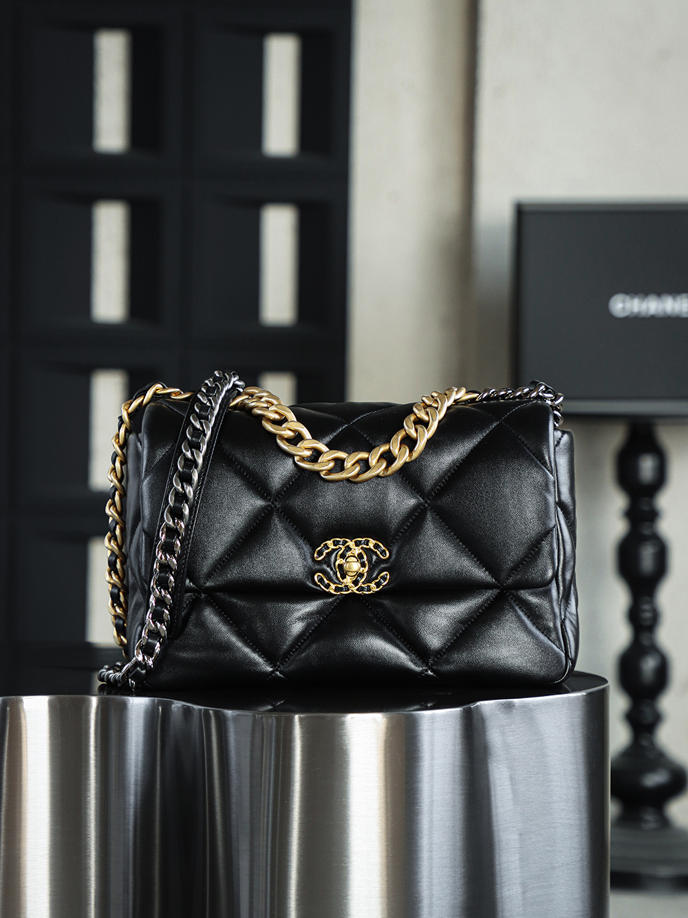19bag-中号黑金色