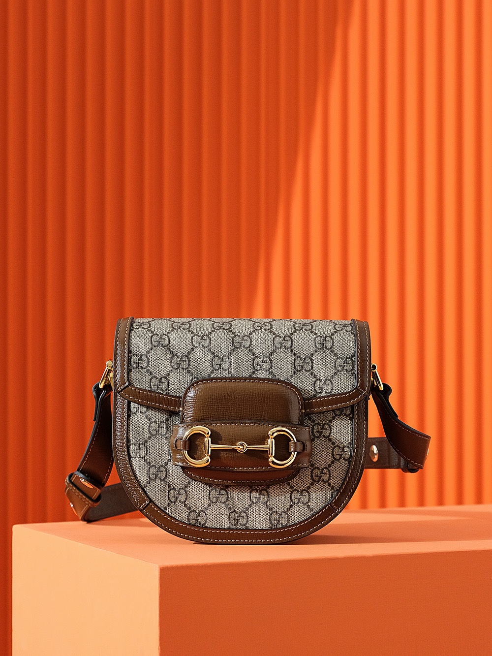 messenger saddle bag