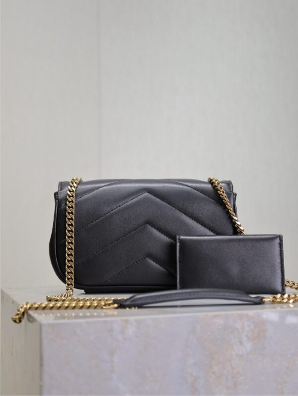 Lou - Image 4
