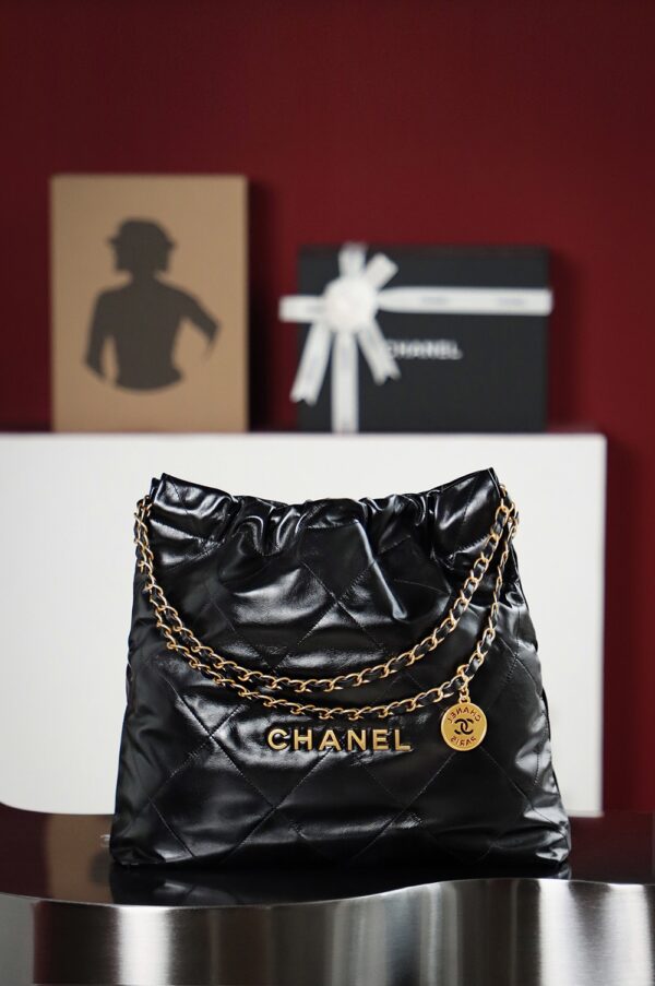 22Bag-Medium black and gold - Image 6