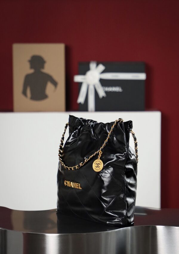 22Bag-Medium black and gold - Image 3