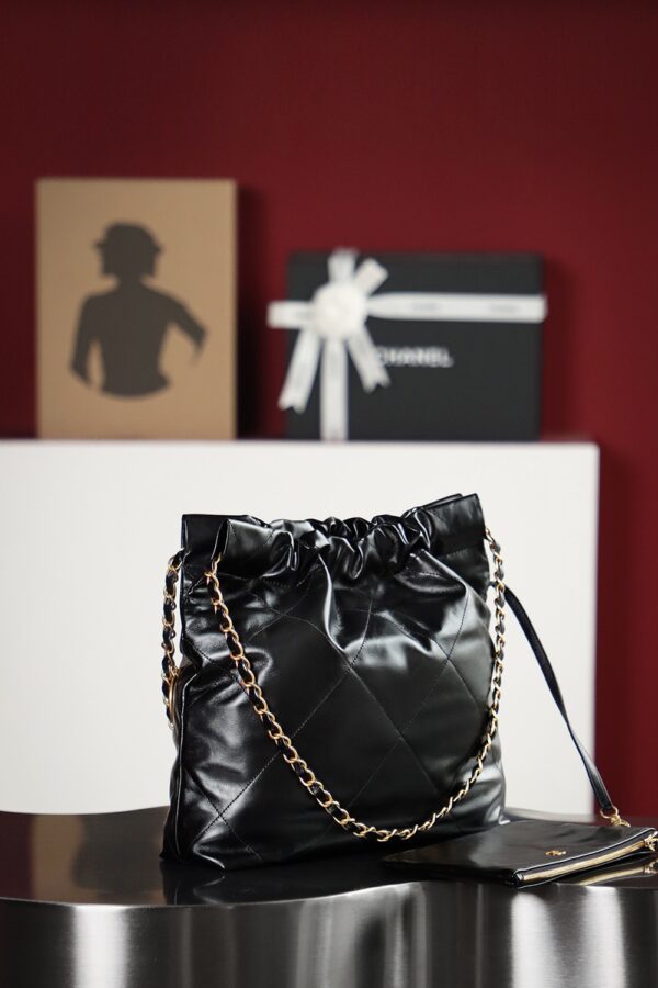 22Bag-Small black and gold - Image 2