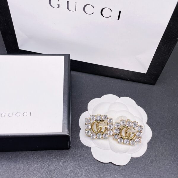 earing - Image 3