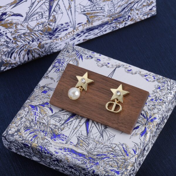 Earring - Image 5
