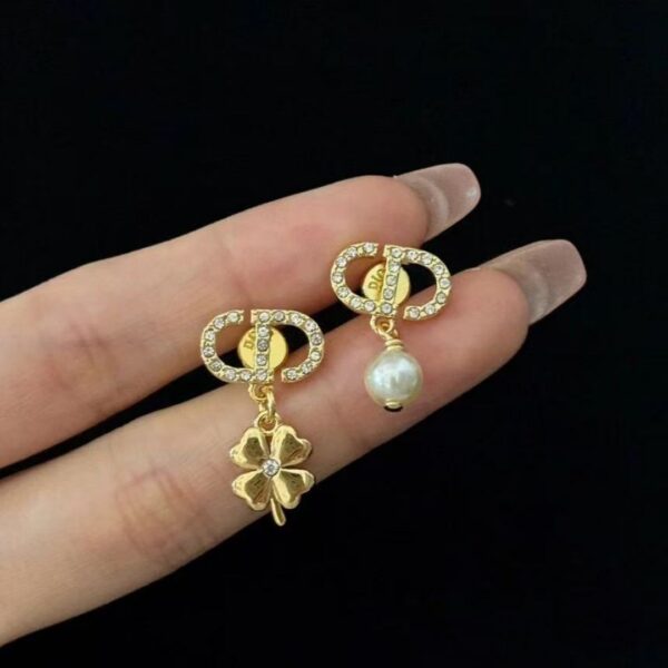 Earring - Image 22