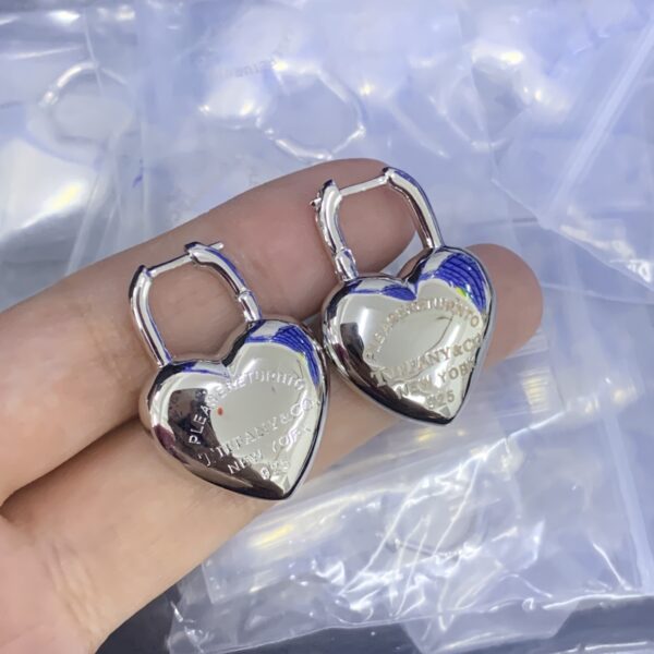 earing - Image 7