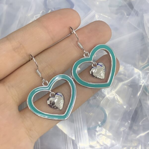 earing - Image 5