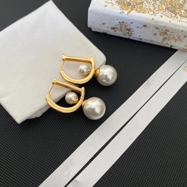 Earring - Image 26